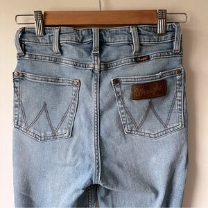 wrangler high rise skinny jean 27x30